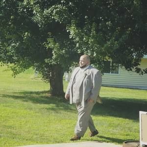 Meet your Posher, Robert